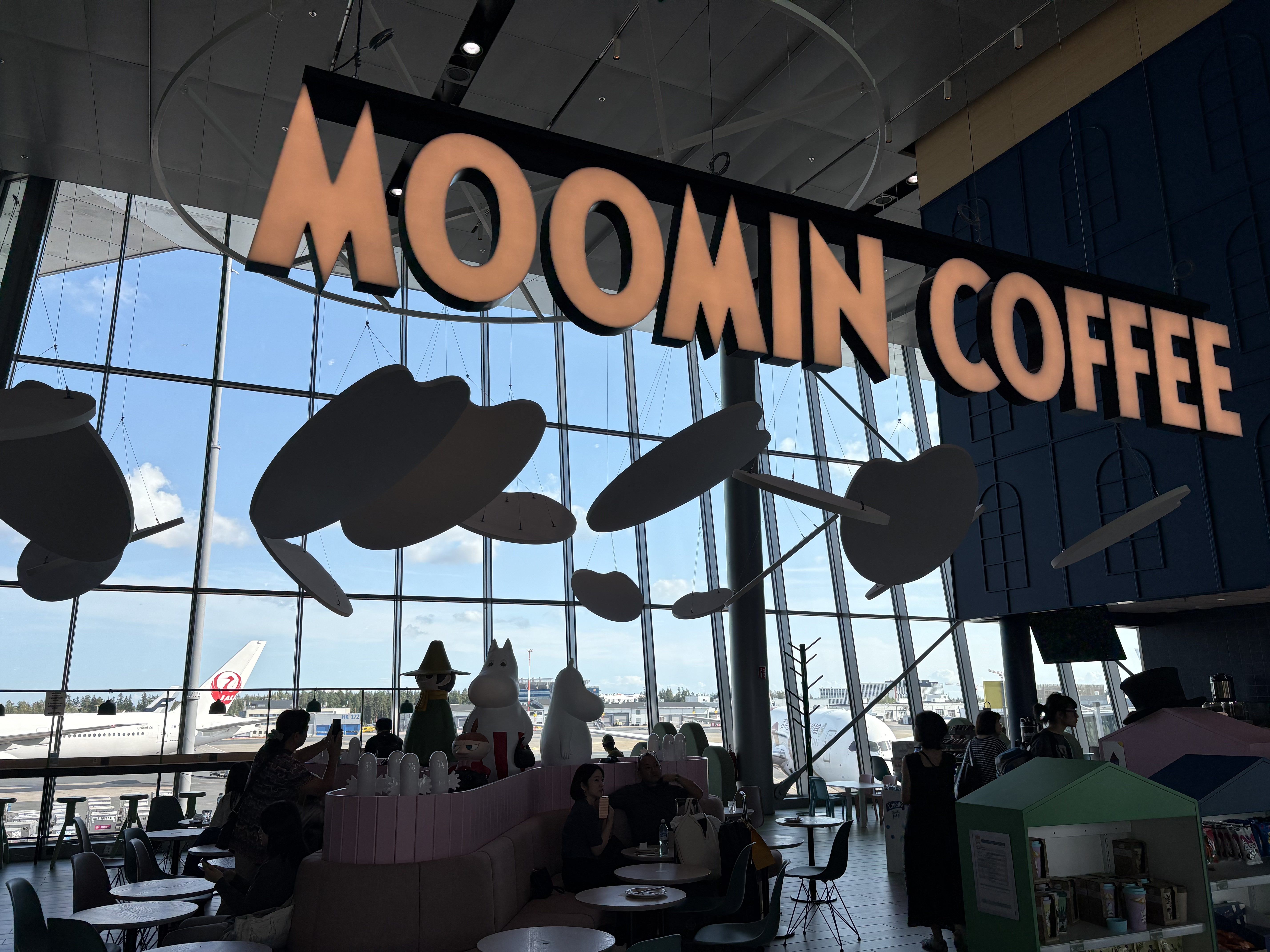 ムーミンカフェ。ここもちょっとした観光地になっている。