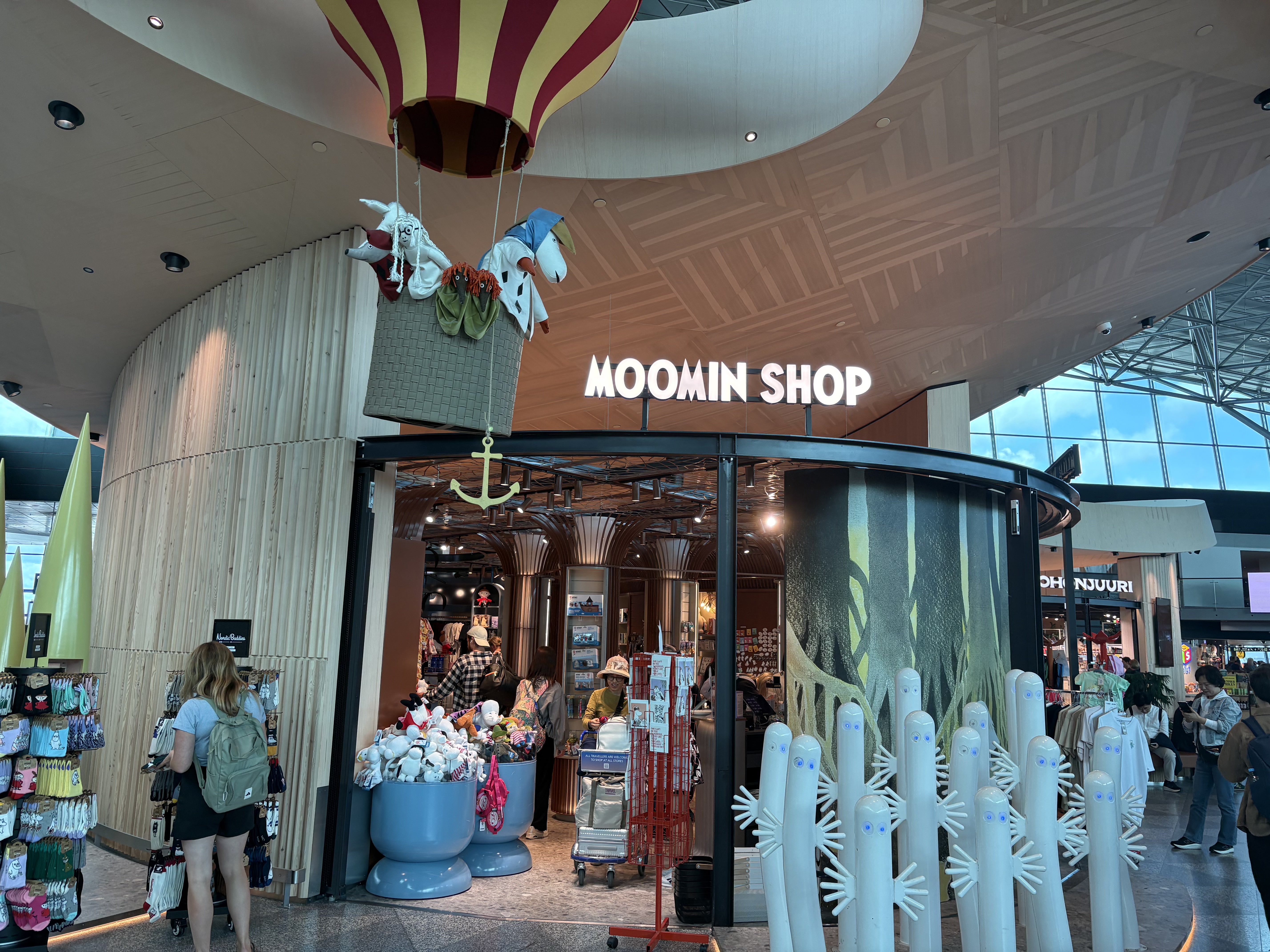 ターミナル内のムーミン専門店
